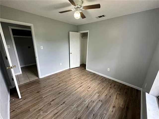 3903 Juno Dr — Photo 7