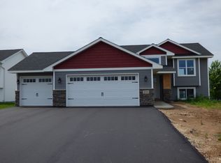 1025 Pheasant Run, New Richmond, WI 54017