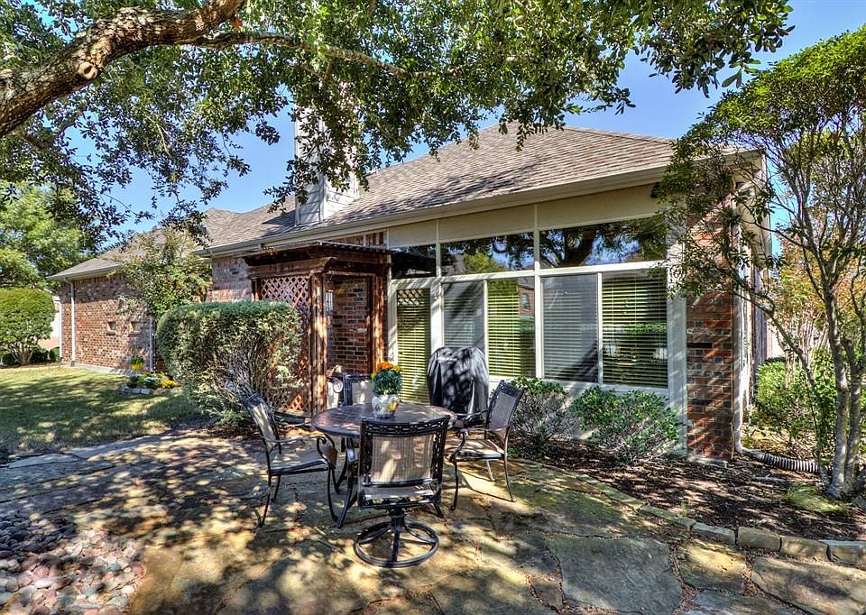 1st image of 701 Mustang Dr