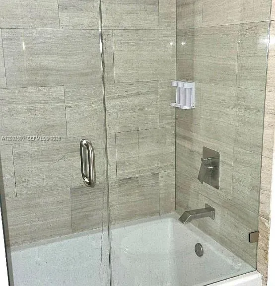 1300 Brickell Bay Dr #2112 — Photo 2