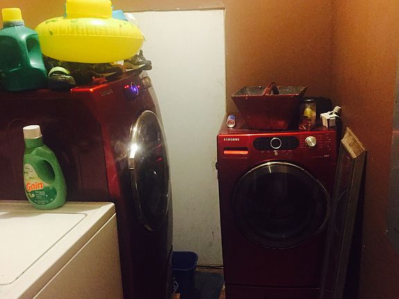 Step down laundry room