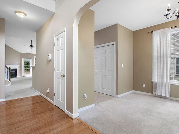 5th image of 1538 Providence Knoll Dr