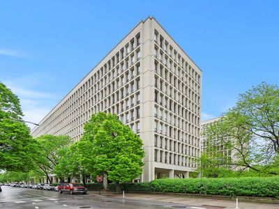 1450 E 55th Pl APT 317S, Chicago, IL, 60637