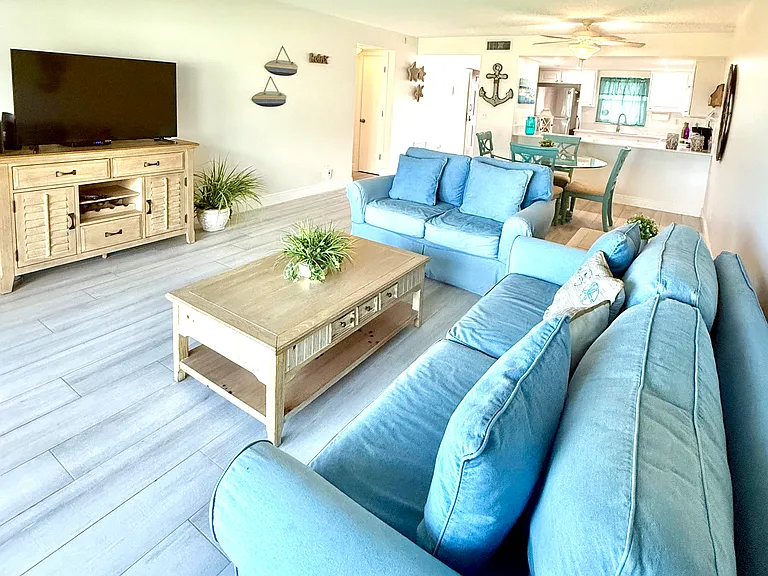 2100 Ocean Shore Blvd #102 — Photo 12