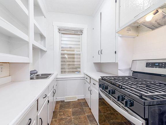 4th image of 24 Africa St APT 1