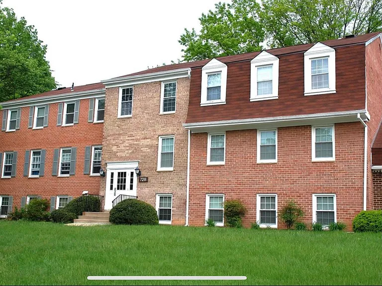 728 Quince Orchard Blvd #T1 — Photo 15