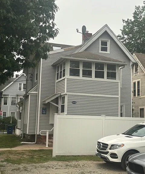 103 Atwater St — Photo 8