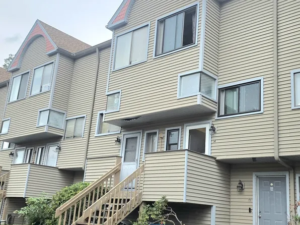 40 Crest Street #14, West Haven, CT 06516