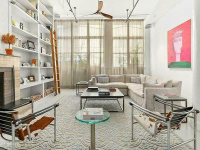 214 W 17th St APT 1A, New York, NY, 10011