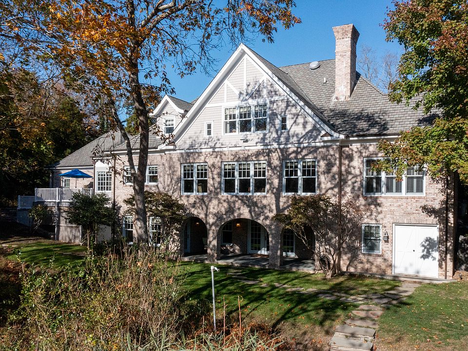 190 Jackson Lndg, Mattituck, NY 11952 Zillow