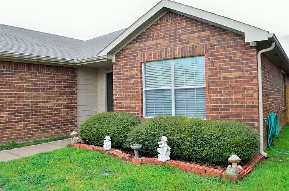 3rd image of 10900 Braemoor Dr #10900