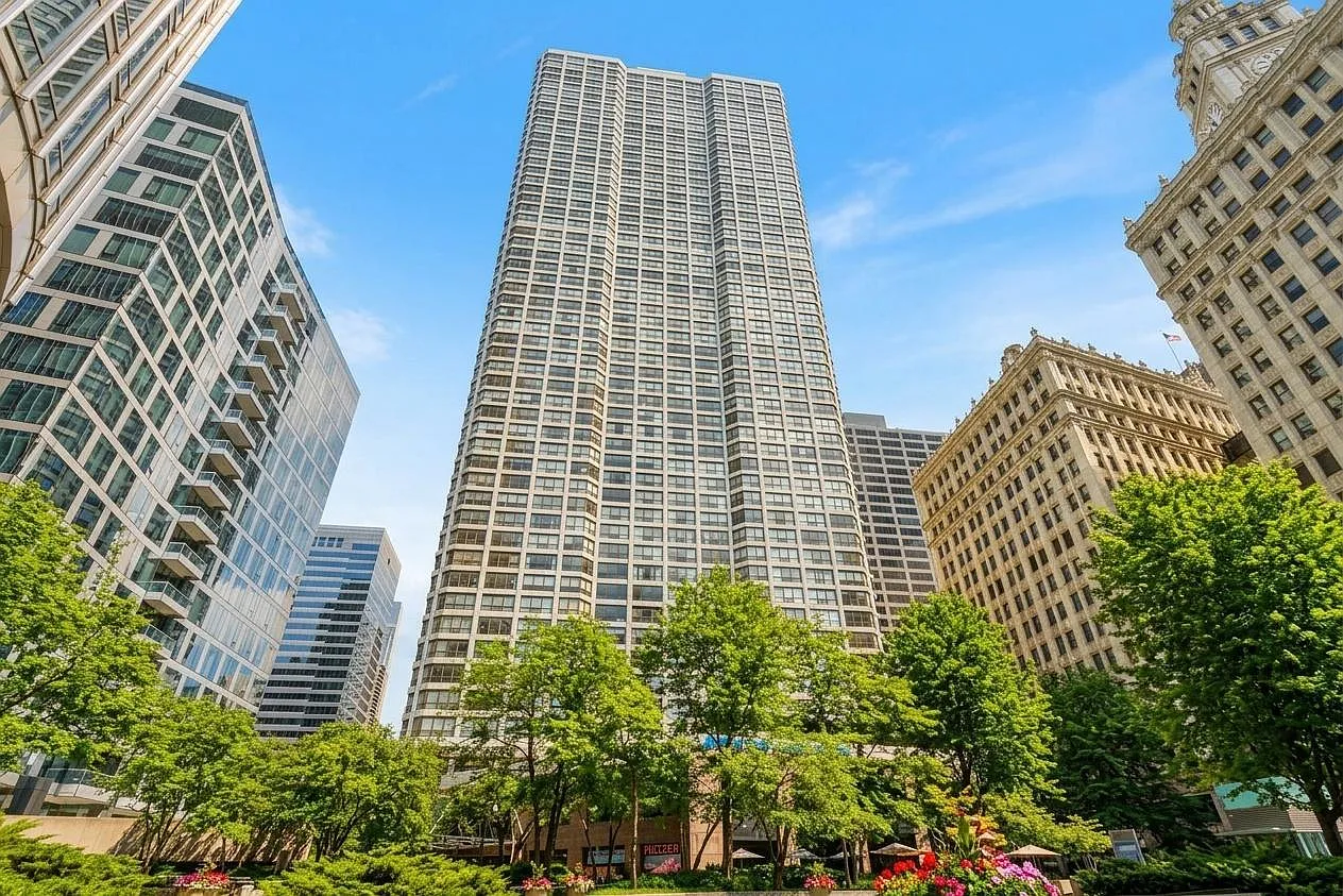 405 N Wabash Ave Unit 1201 photo 1