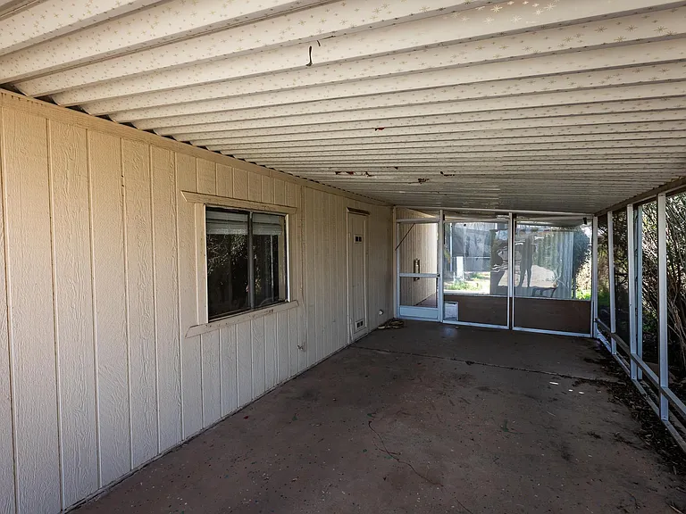 1808 S Sossaman Rd — Photo 4