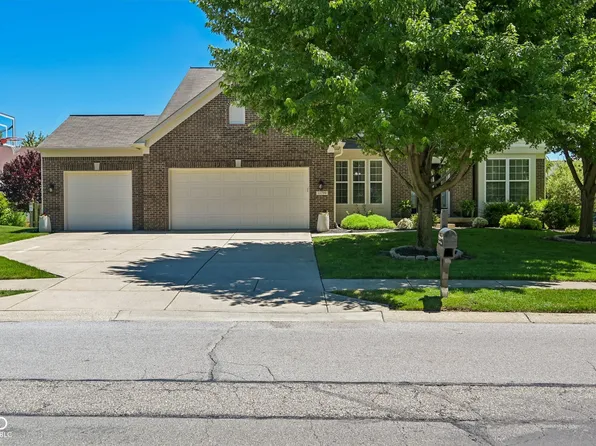 11799 Kittery Dr, Fishers, IN 46037