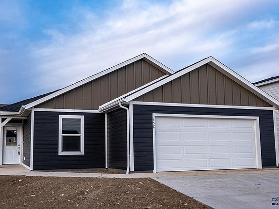 2nd image of 452 Henry Potter Rd