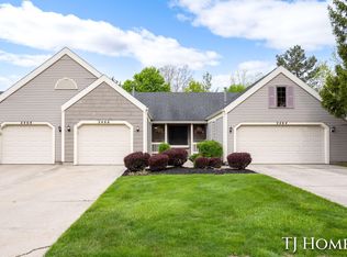 2466 Bridgeport Ln SE #35, Grand Rapids, MI 49508