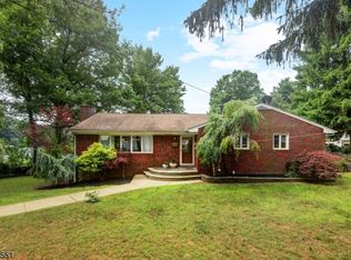 114 Horizon Dr, Boonton, NJ