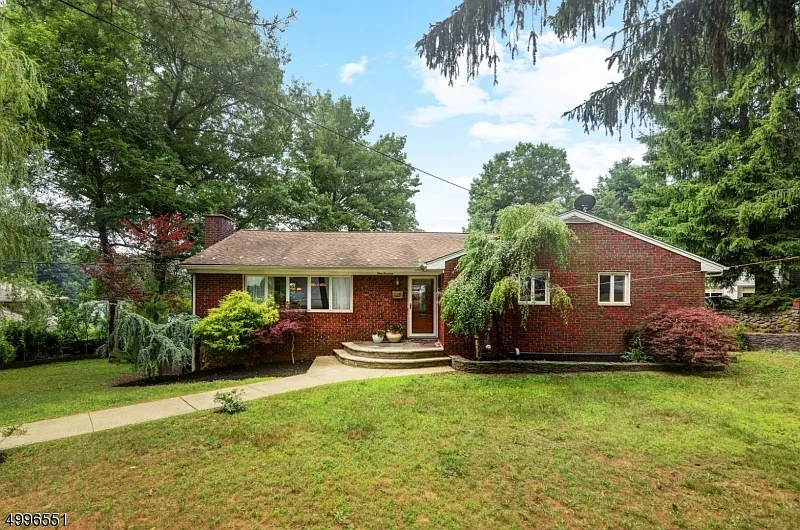 114 Horizon Dr photo 1