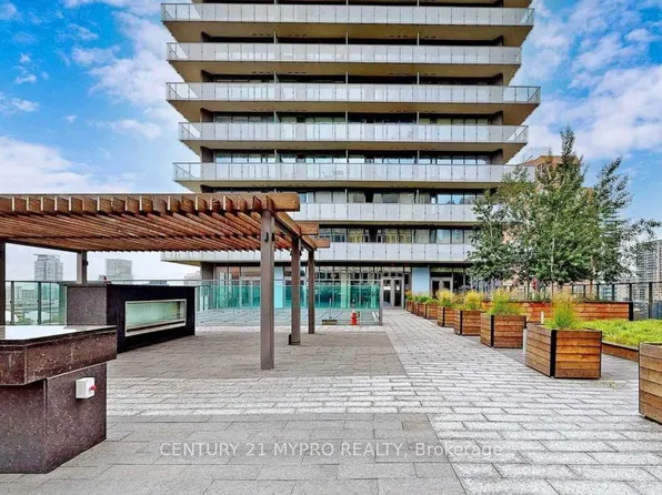 57 Saint Joseph St #417, Toronto, ON M5S 0C5