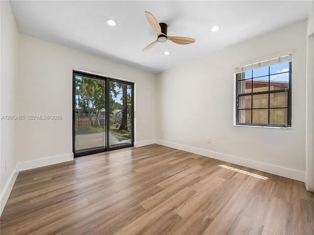 10401 SW 199th St — Photo 2