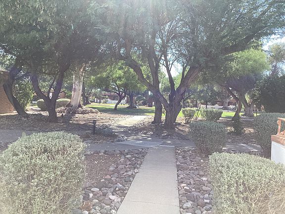 2nd image of 344 S La Canada Dr