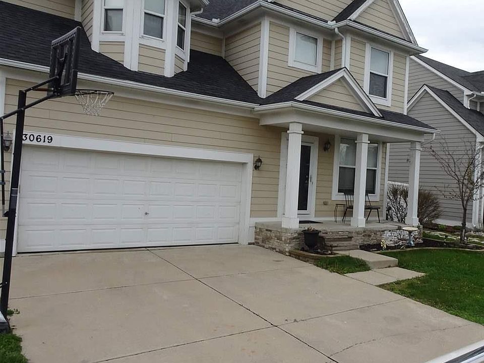 1st image of 30619 Cassie Ln