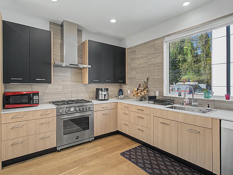 17342 Bothell Way NE #A — Photo 11