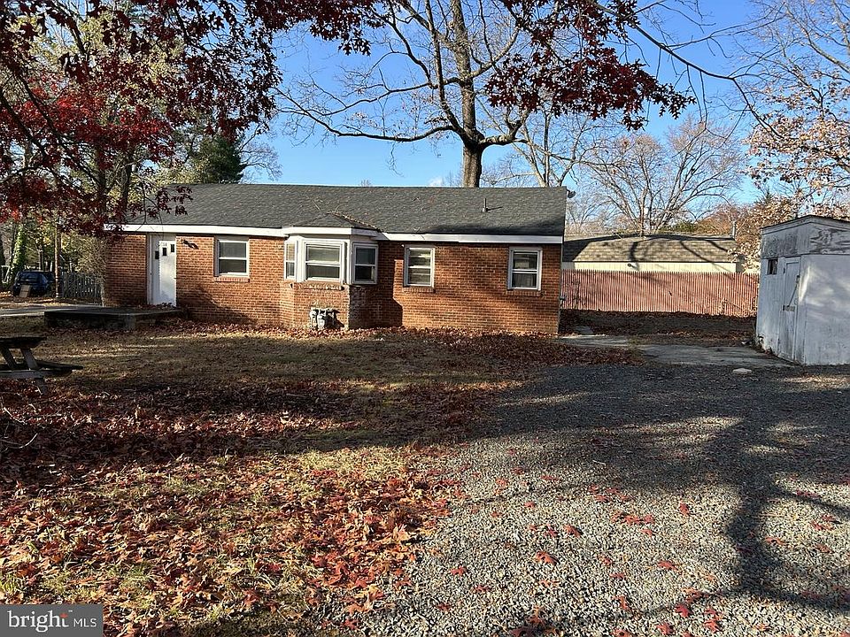 1st image of 34 Olive Ave