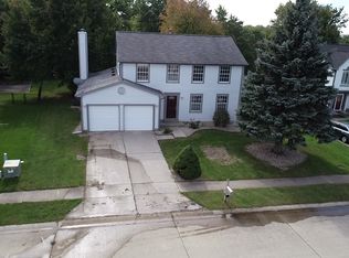 4043 Shadow Pointe Ln, Indianapolis, IN