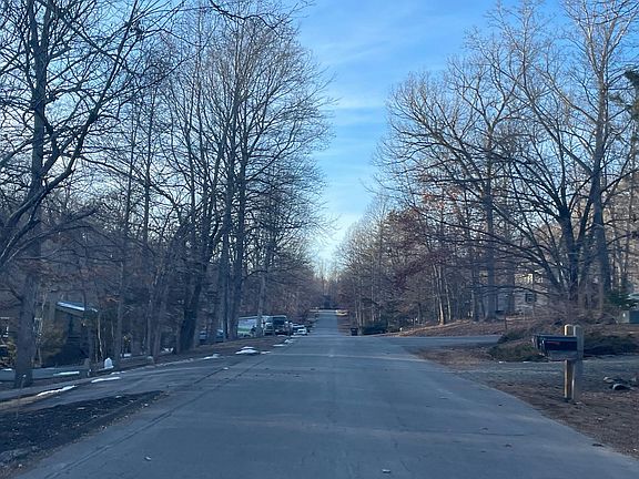 5th image of 28 Zephyr Rd