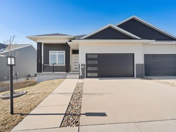 811 Thomas St, Tiffin, IA 52340