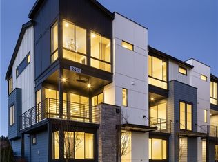 21822 25th Site 106 Ave SE #B, Bothell, WA 98021