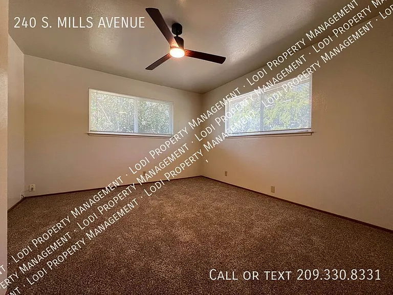 240 S Mills Ave — Photo 14
