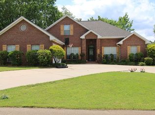 211 Deerfield Club Dr, Canton, MS