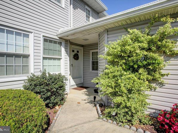 2611 Shingus Cir, Grantham, PA 17055