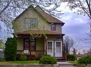 153 4th Ave S, South Saint Paul, MN 55075