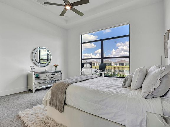5th image of 5320 Saint Armands Way #5320