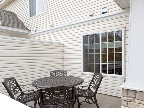 3rd image of 15482 Tungsten St NW