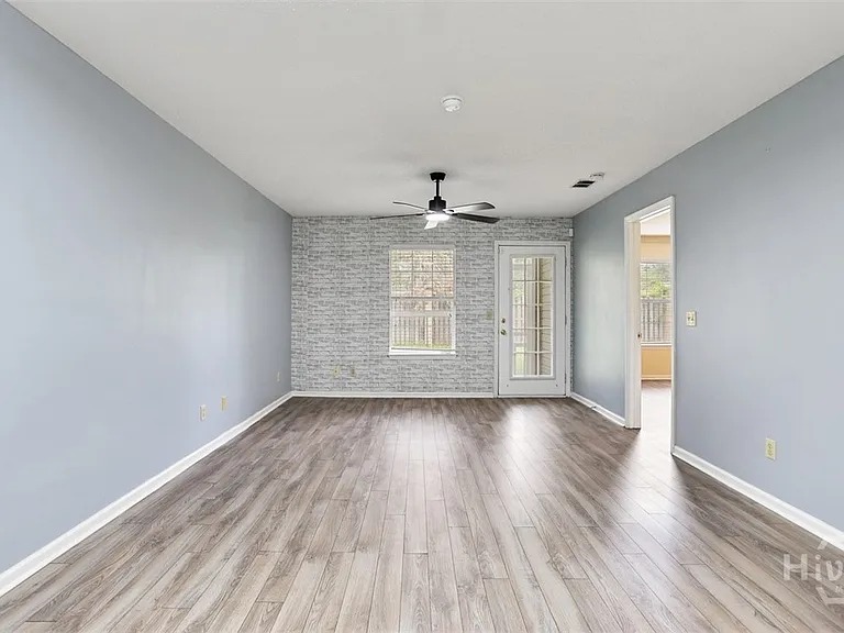 211 Edgewater Rd #36 — Photo 16