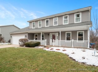 857 Appomattox Cir, Naperville, IL 60540