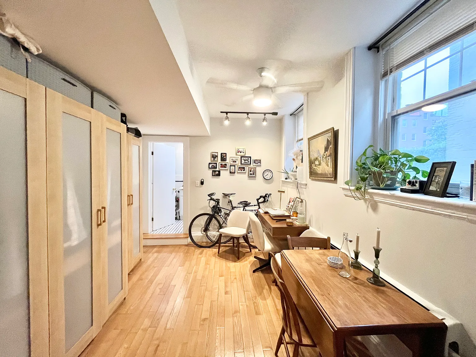 71 Parkman St — Photo 4