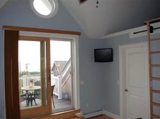 17 Lane Three, Narragansett, RI 02882