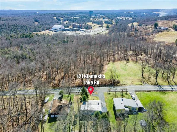 (undisclosed Address), Kiamesha Lake, NY 12751