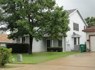 3004 Newport Ave, Denton, TX 76209