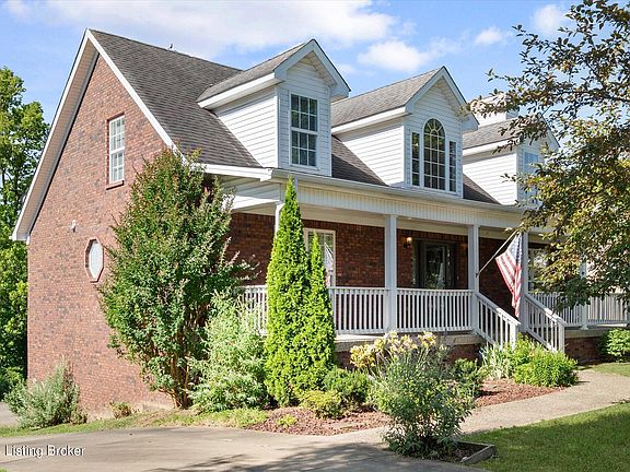 4th image of 121 Blossom Cir