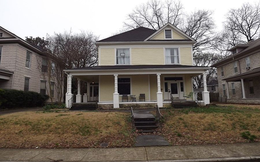 1st image of 1317 Carr Ave