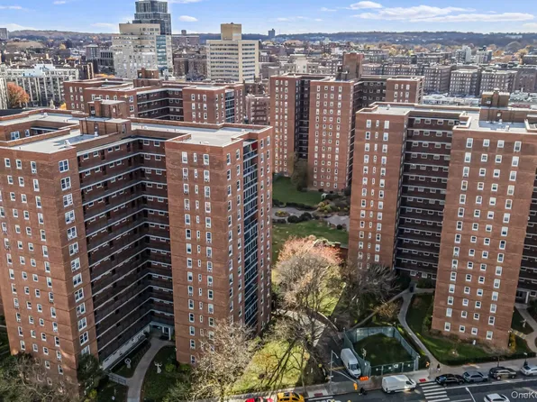 97-40 62nd Drive #8D, Rego Park, NY 11374