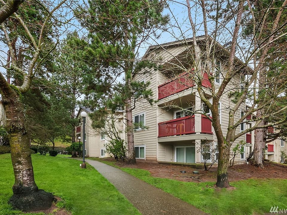 1st image of 6700 NE 182nd St APT C105