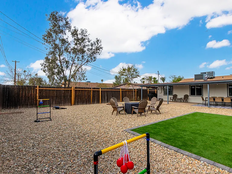 2031 E Orange St — Photo 31