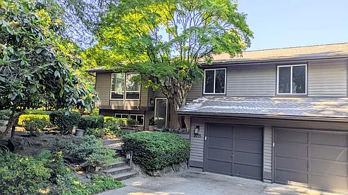 2215 180th Pl NE Photo 1